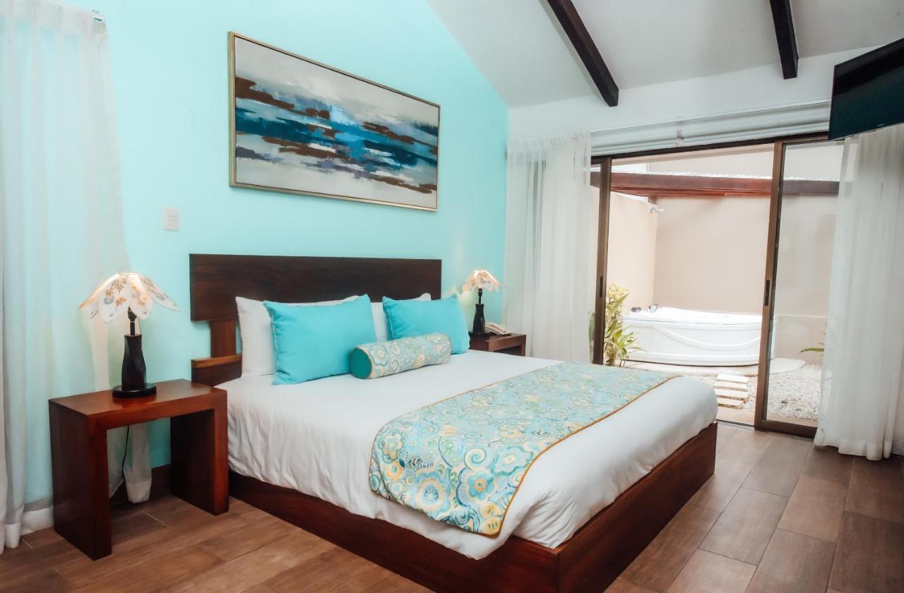 Bahia Del Sol Beach Front Boutique Hotel 포트레로 외부 사진