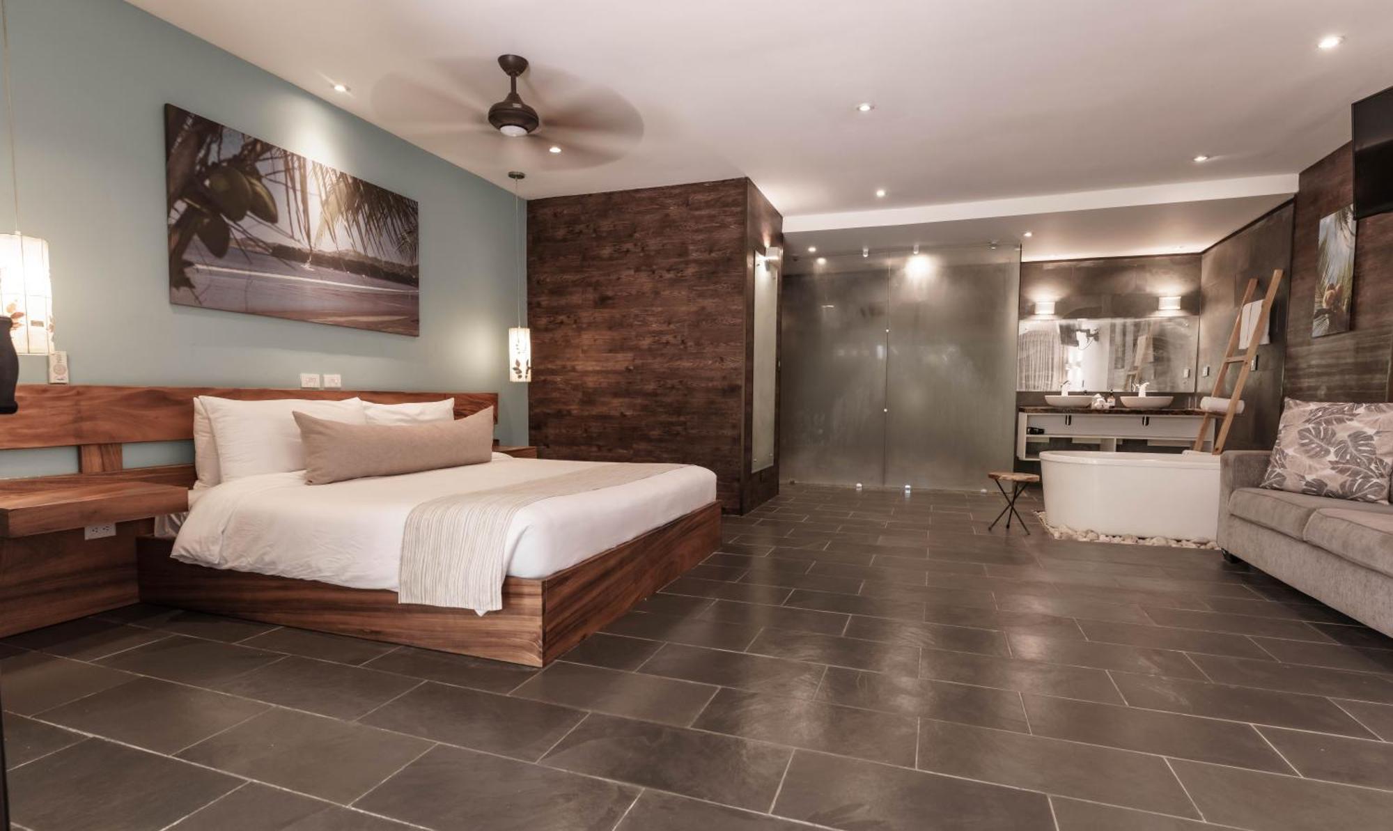 Bahia Del Sol Beach Front Boutique Hotel 포트레로 외부 사진