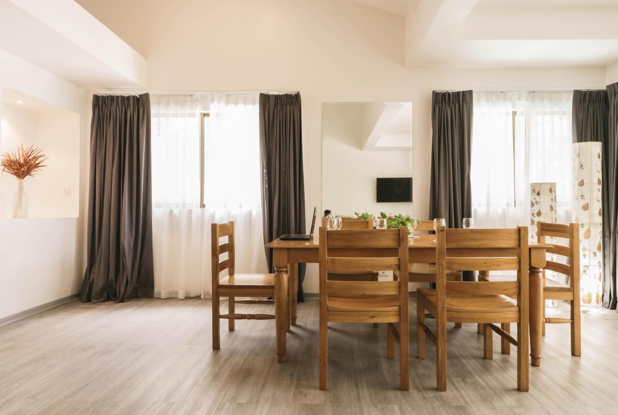 Bahia Del Sol Beach Front Boutique Hotel 포트레로 외부 사진