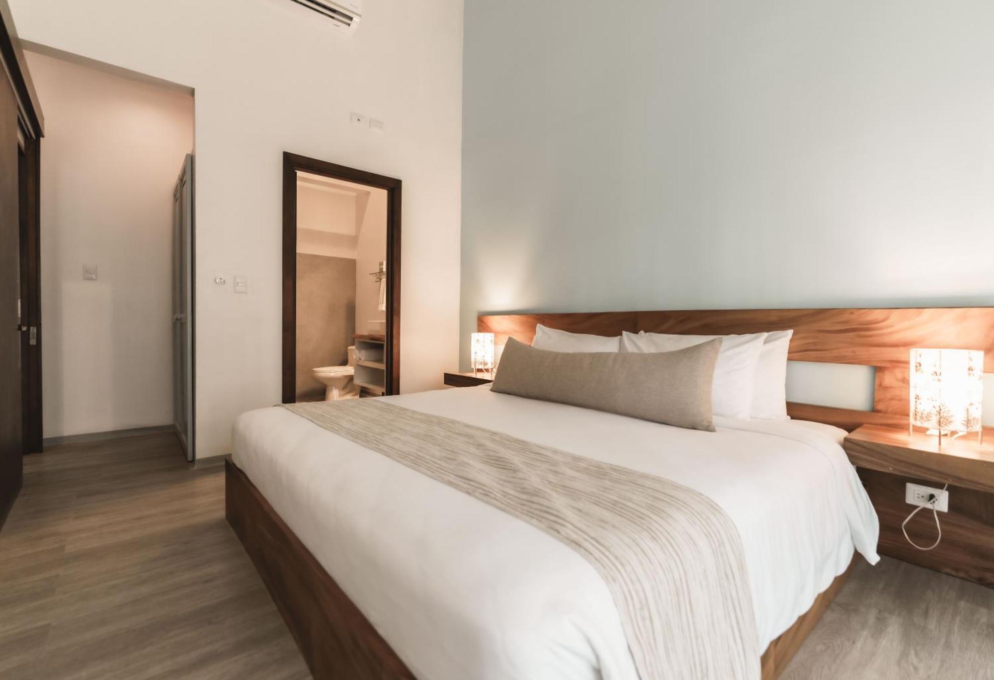 Bahia Del Sol Beach Front Boutique Hotel 포트레로 외부 사진
