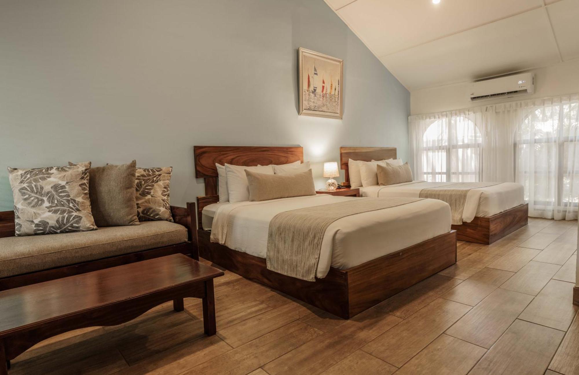 Bahia Del Sol Beach Front Boutique Hotel 포트레로 외부 사진
